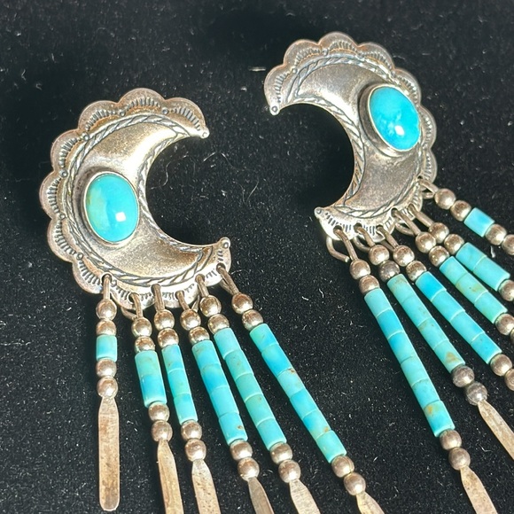 NAVAJO Concho Sterling vintage turquoise fringe signed and stamped Q.T. earrings - Picture 4 of 10